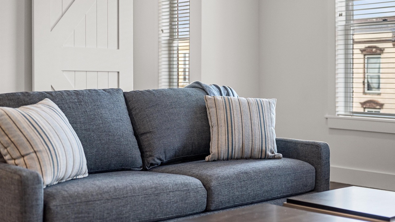 Photo of Livingroom in Charles Town