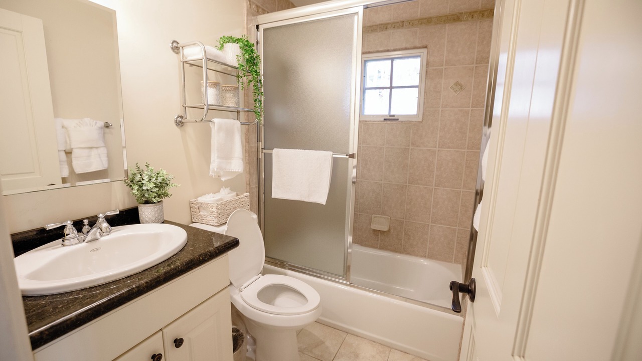 Photo of Bathroom in The Mesa