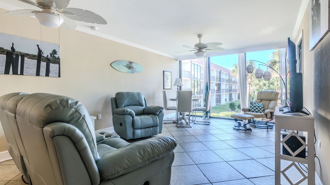 Photo of Livingroom in Biloxi