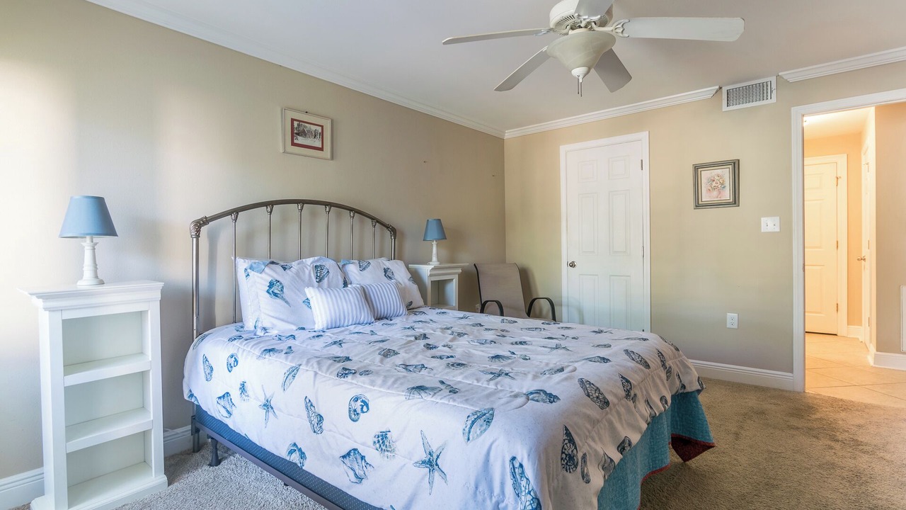 Photo of Bedroom in Biloxi