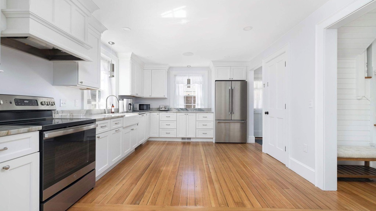 Photo of Kitchen in Ocean Drive