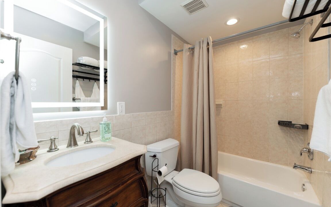 Photo of Bathroom in Friendly