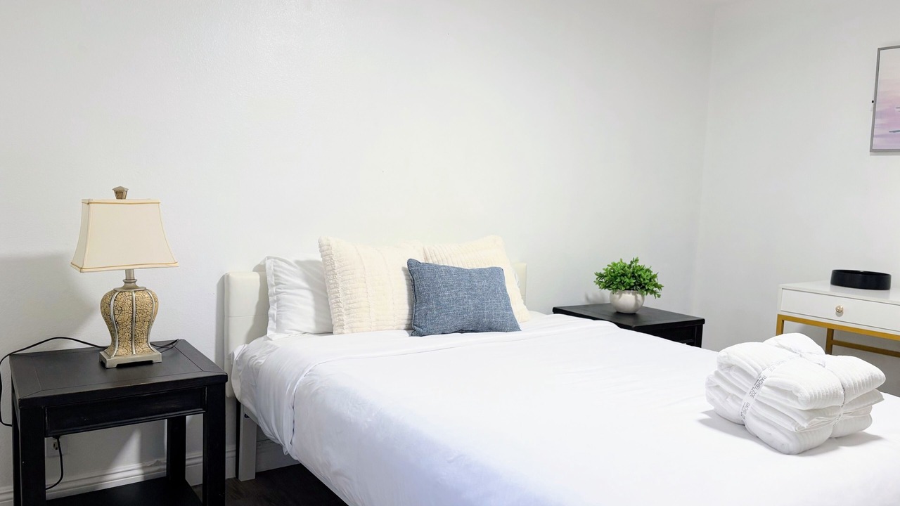 Photo of Bedroom in Sea View Estates