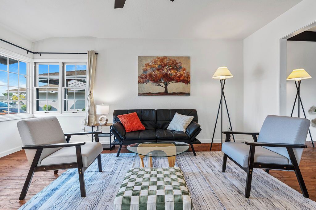 Photo of Livingroom in Cerritos