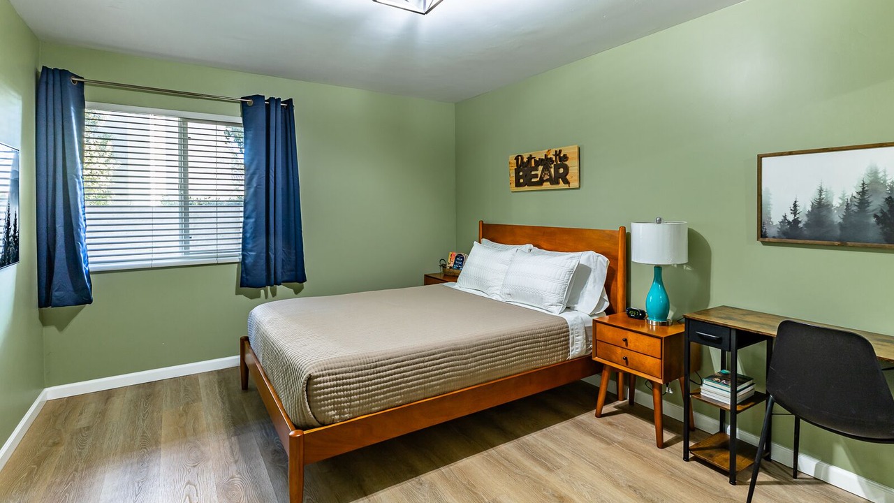 Photo of Bedroom in Goleta