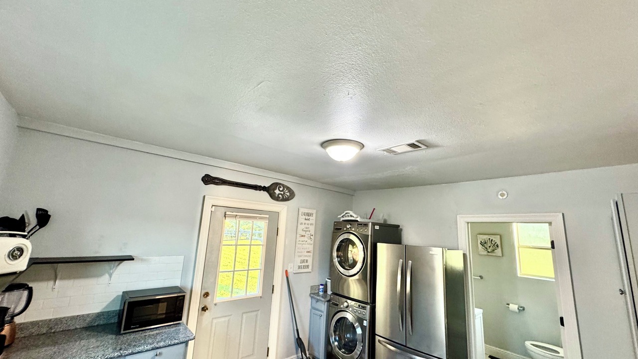 Photo of Kitchen in Gonzales