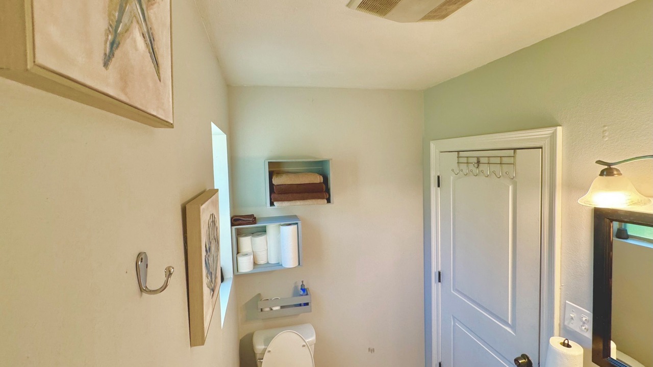 Photo of Bathroom in Gonzales