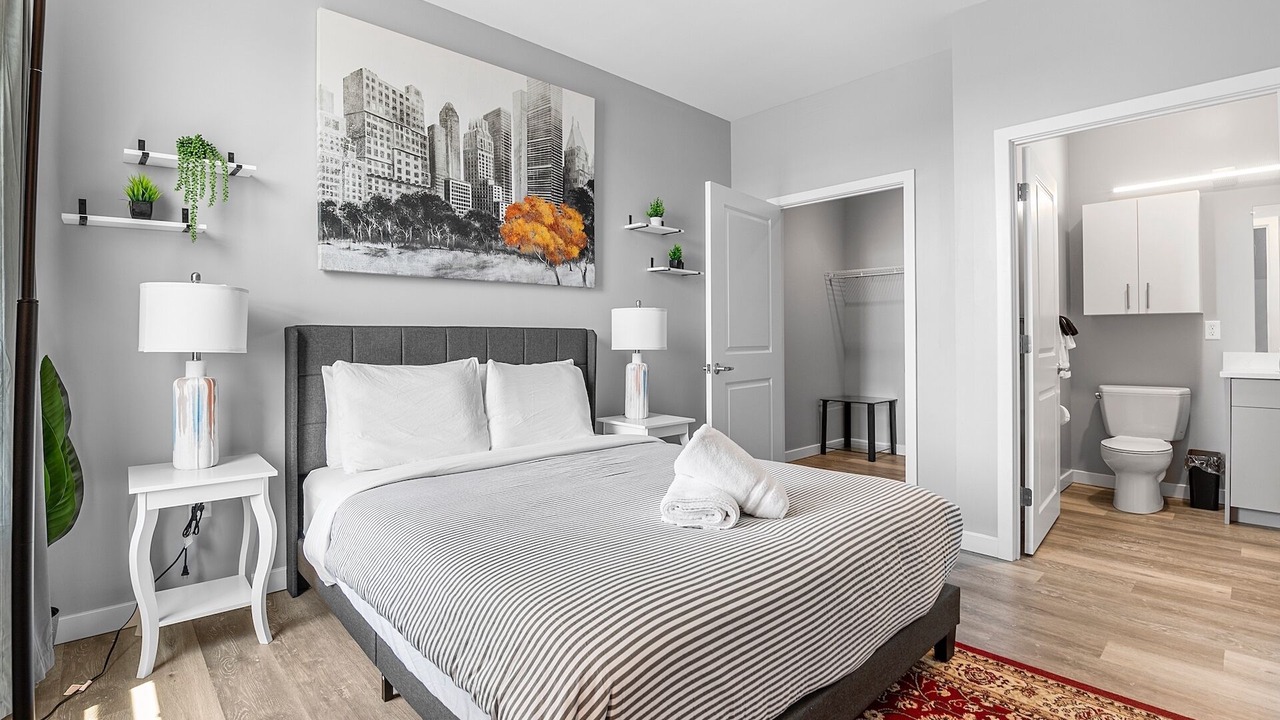 Photo of Bedroom in Everett