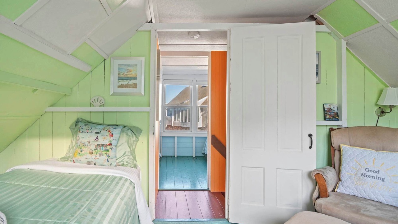 Photo of Bedroom in Brewster