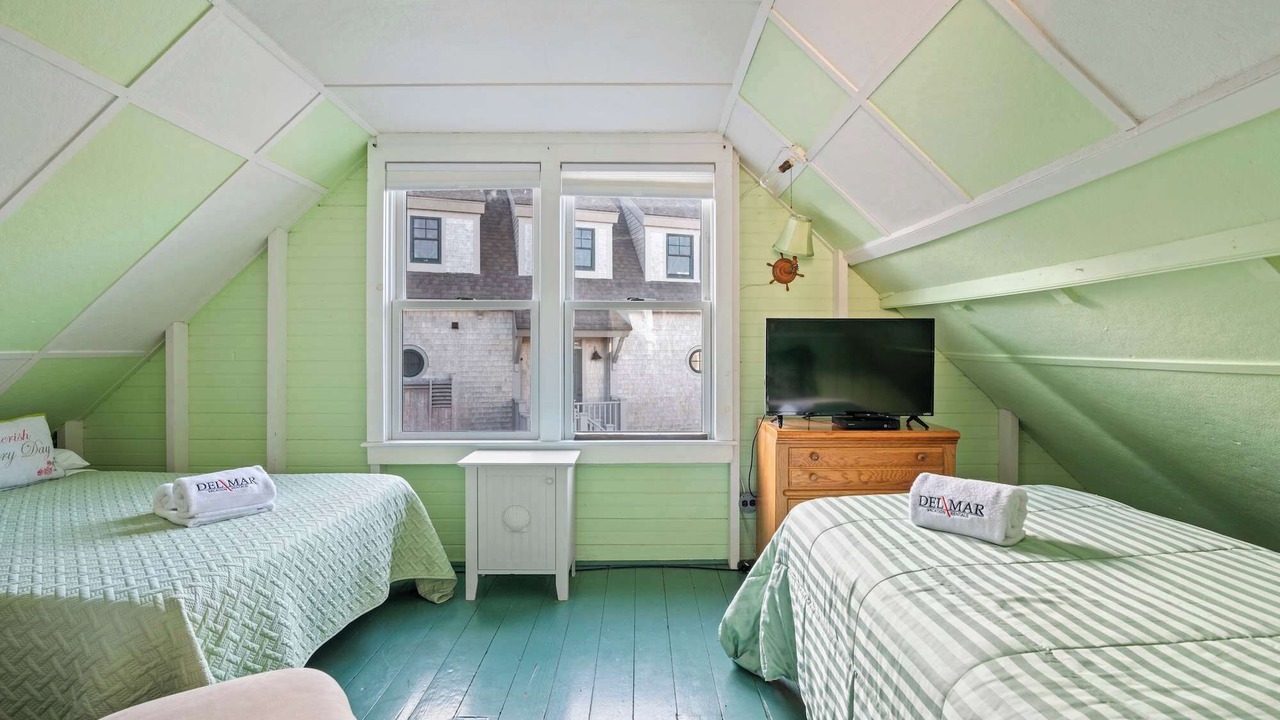 Photo of Bedroom in Brewster