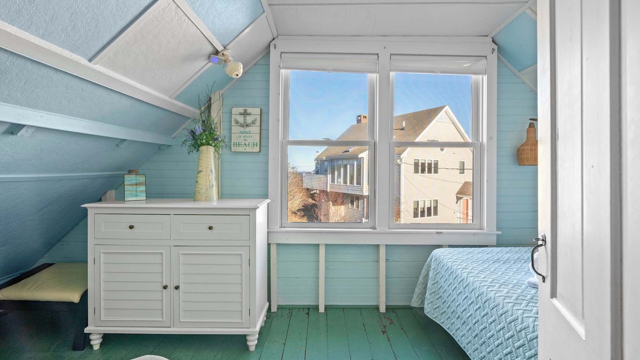 Photo of Bedroom in Brewster