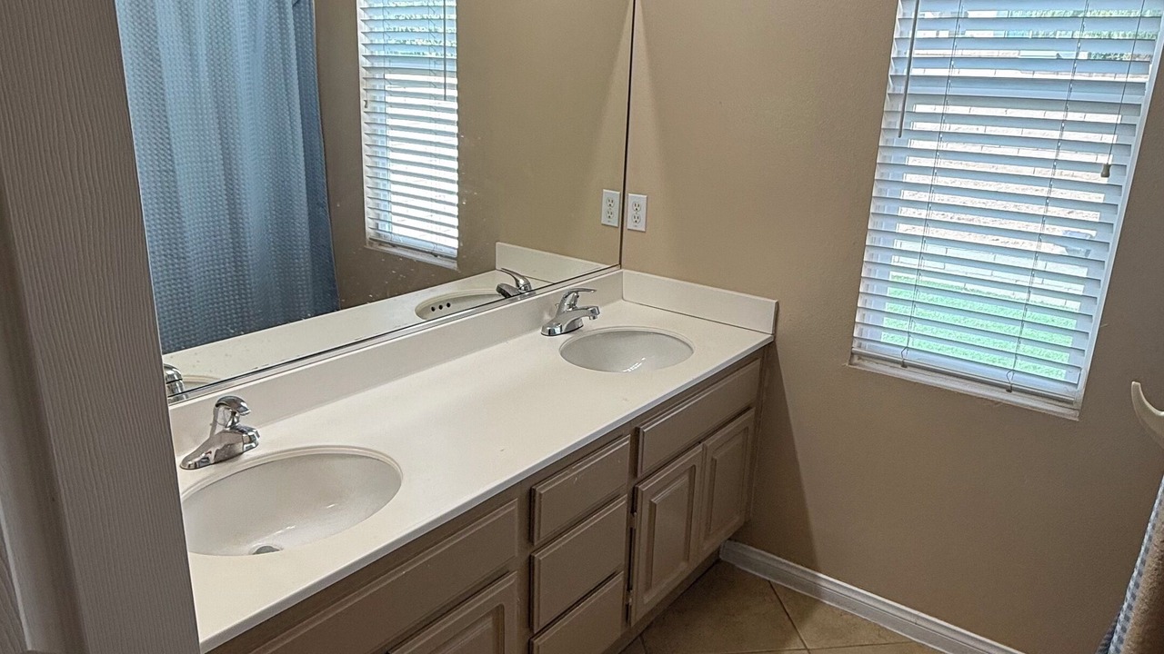 Photo of Bathroom in Moreno Valley