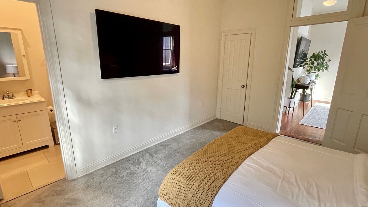 Photo of Bedroom in Audubon