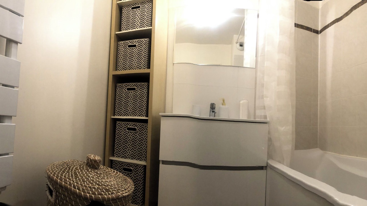 Photo of Bathroom in Vigneux-sur-Seine