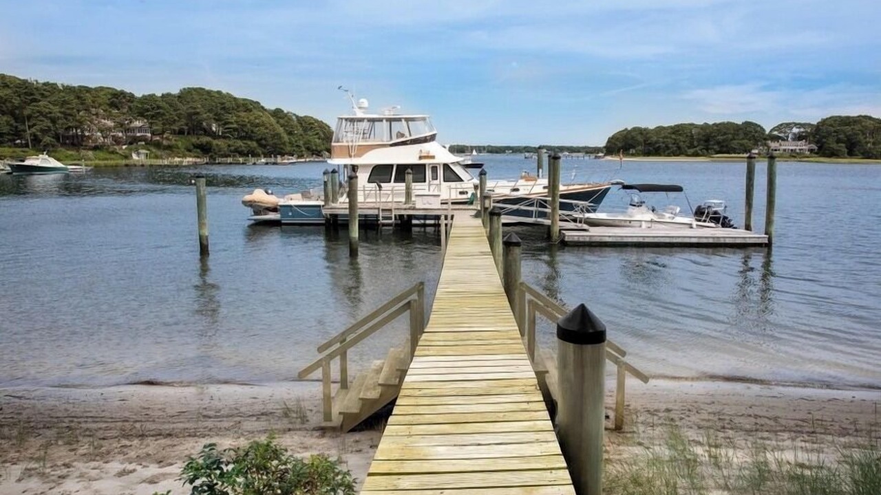 Photo of Others in Cotuit