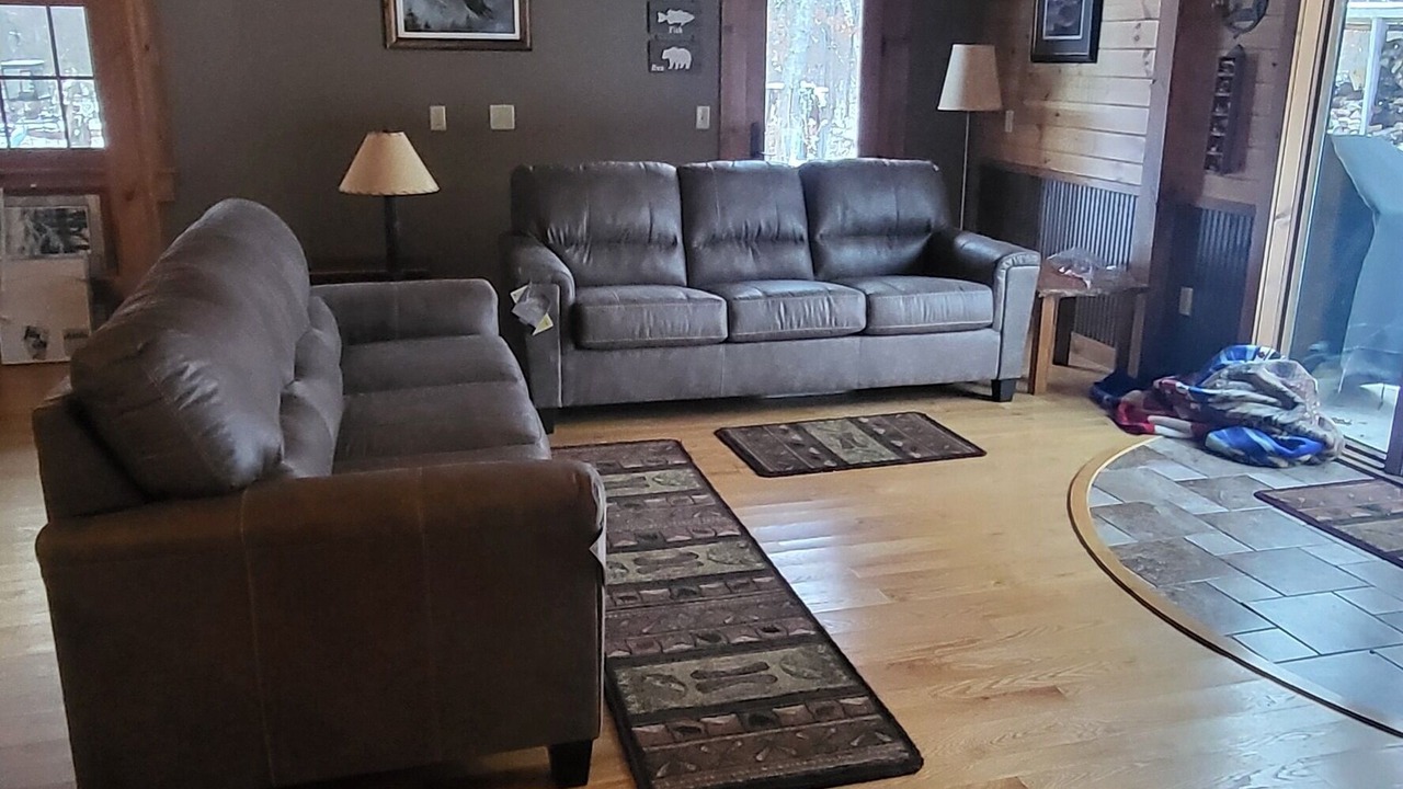 Photo of Livingroom in Emily