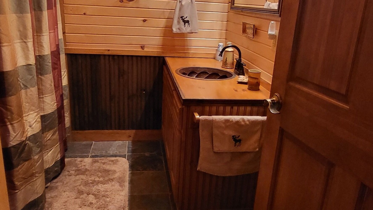 Photo of Bathroom in Emily