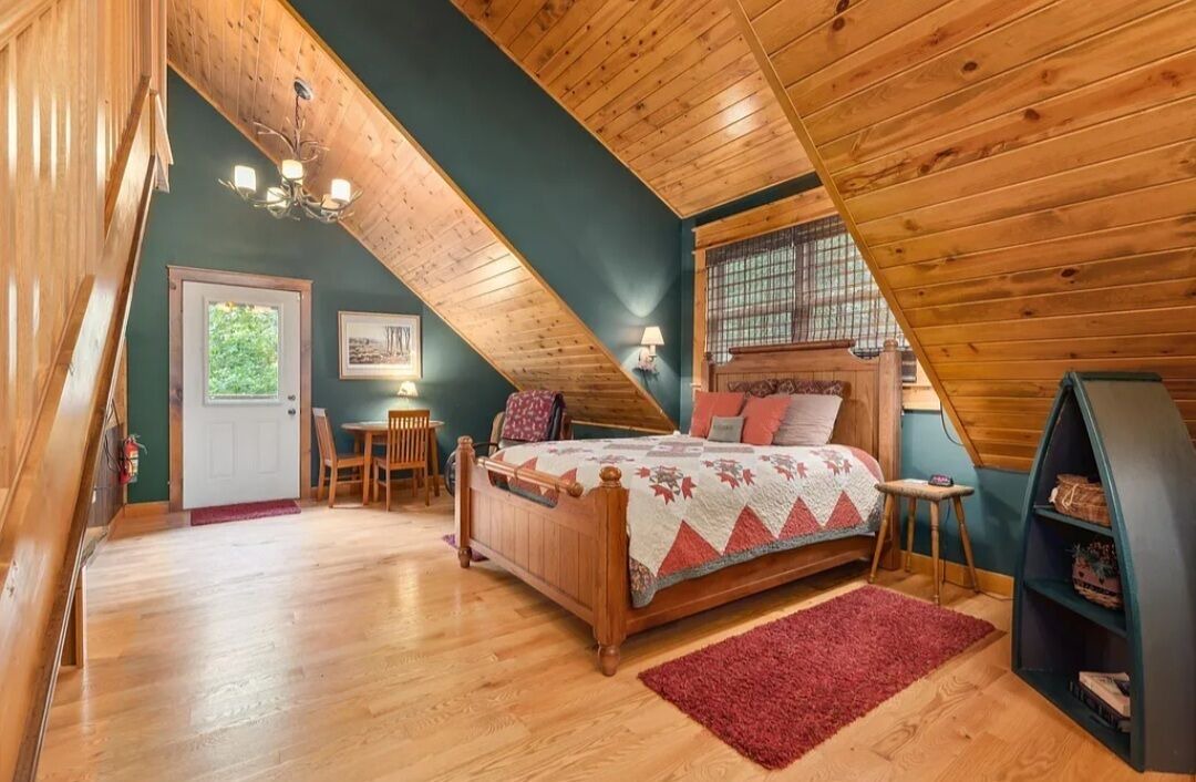 Photo of Bedroom in Emily