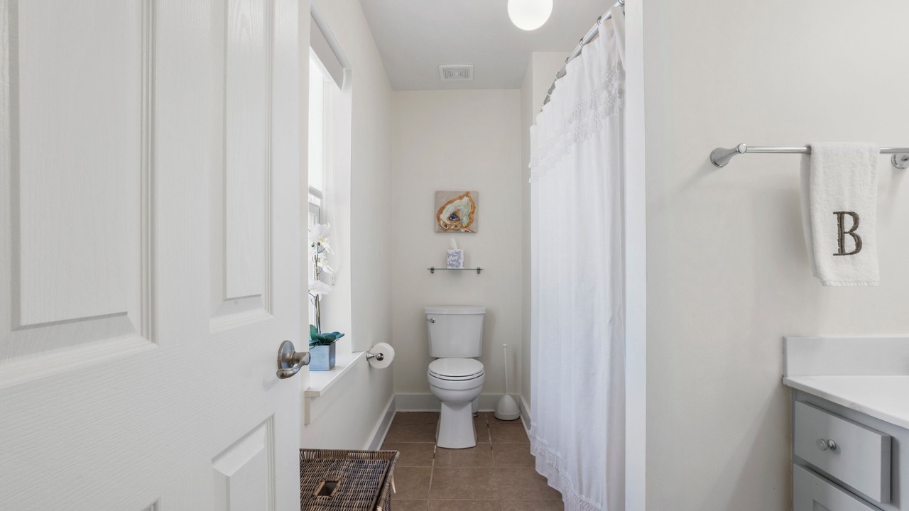 Photo of Bathroom in Ocean Springs