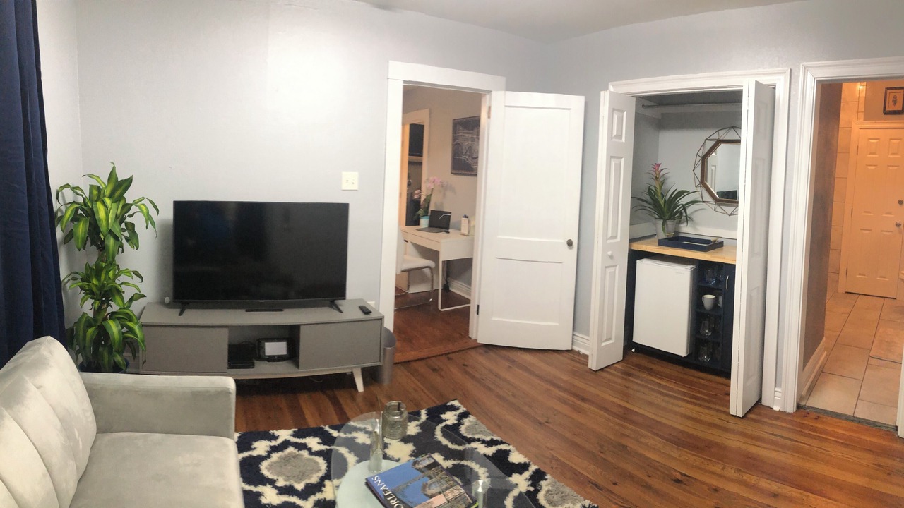 Photo of Livingroom in Esplanade Ridge