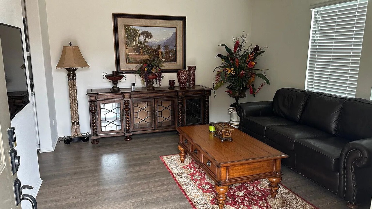 Photo of Livingroom in Menifee