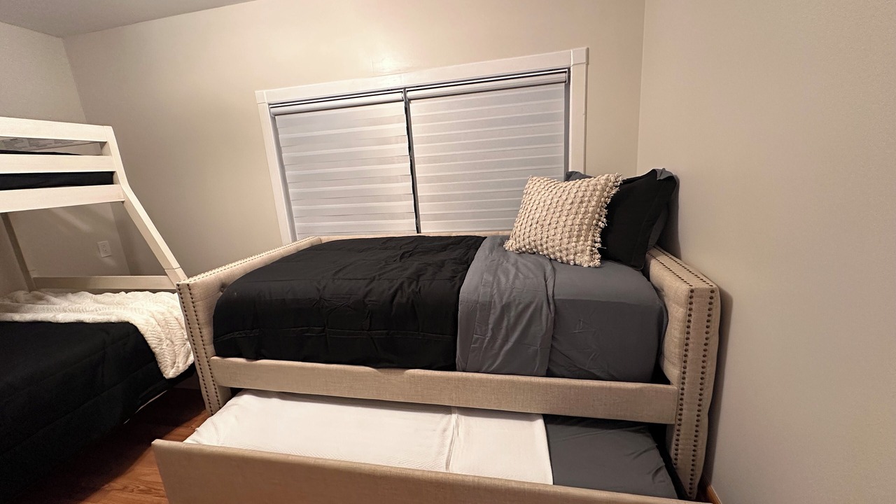 Photo of Bedroom in Friendship