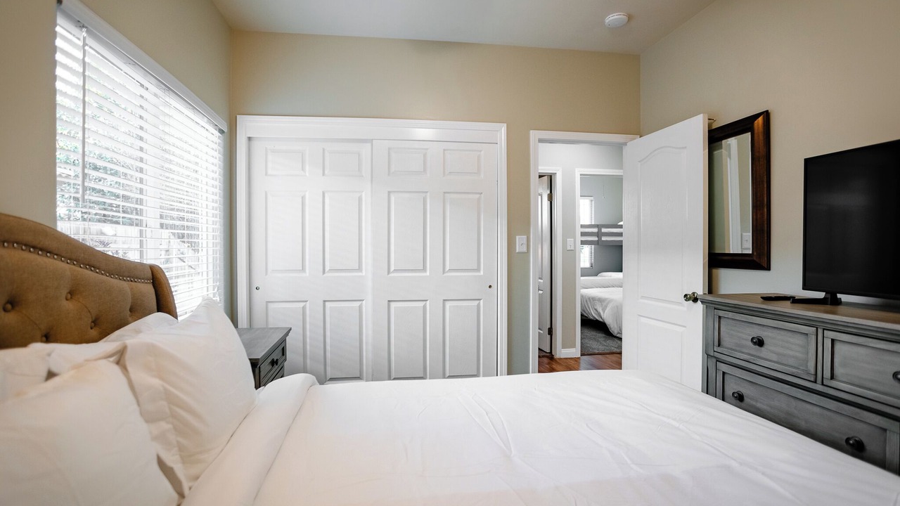 Photo of Bedroom in Pumpkin Center