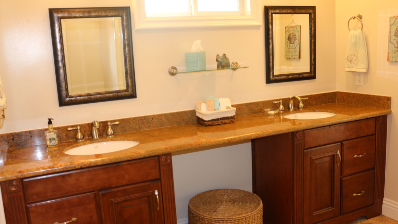 Photo of Bathroom in Silver Strand