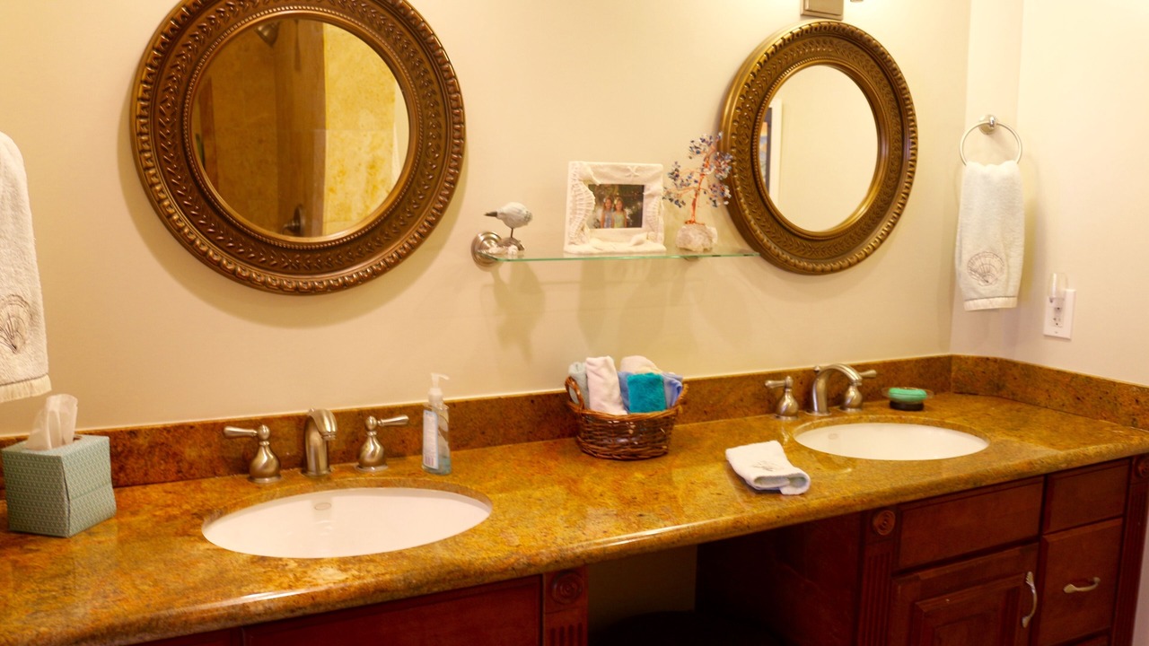 Photo of Bathroom in Silver Strand