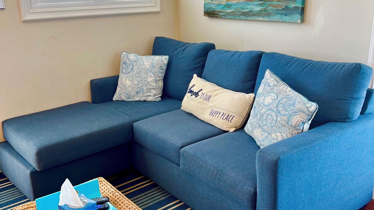 Photo of Livingroom in Silver Strand
