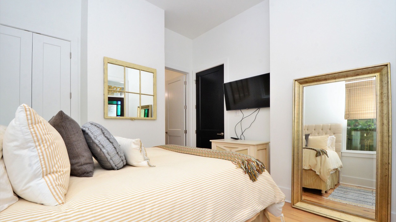 Photo of Bedroom in West Riverside
