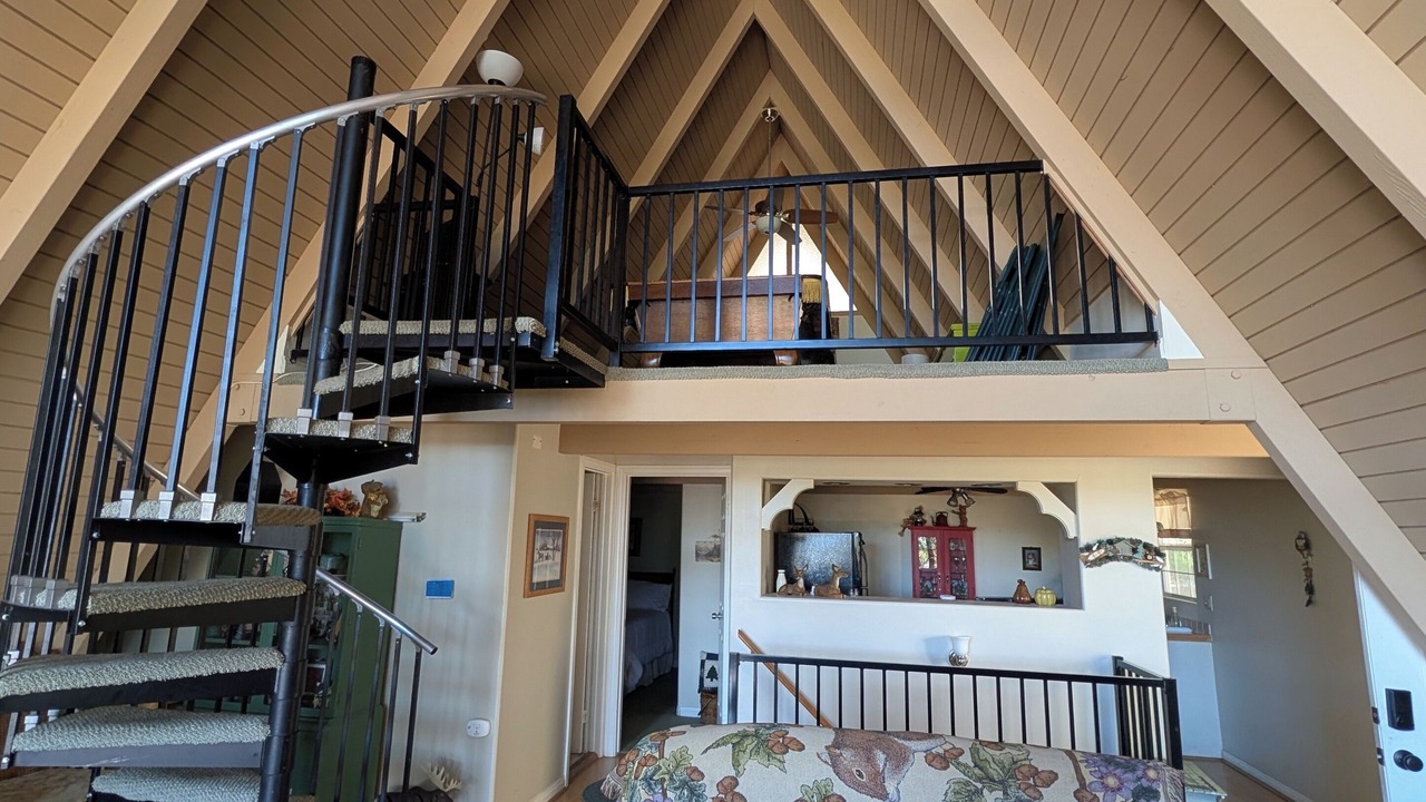 Photo of Bedroom in Cedar Glen