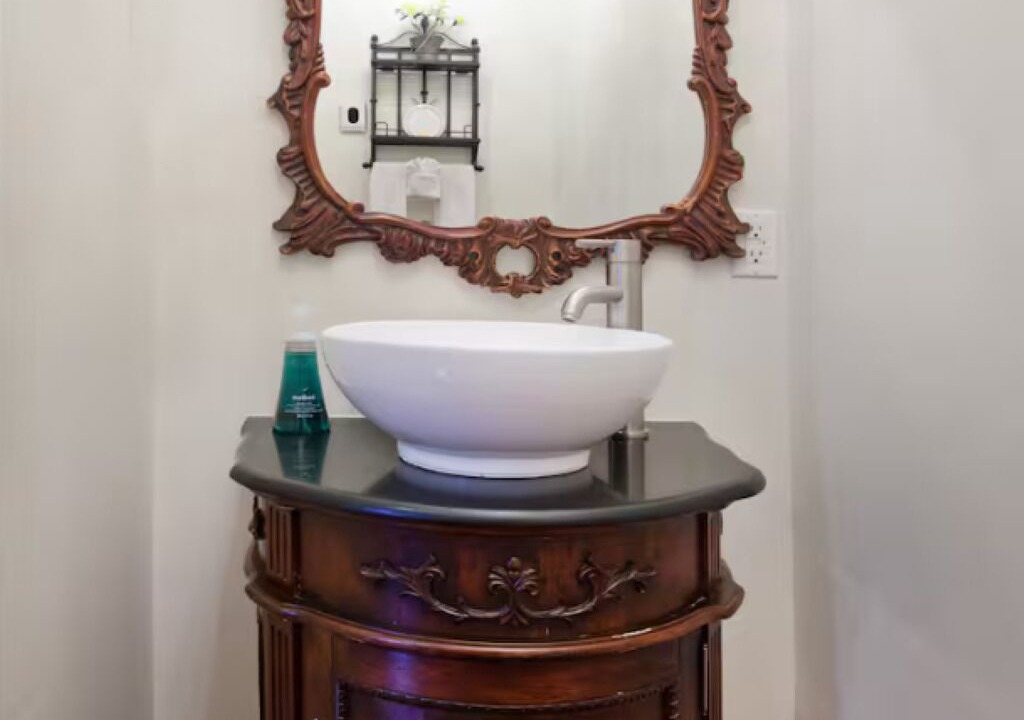 Photo of Bathroom in Fells Point