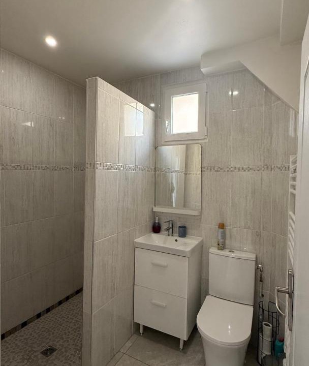 Photo of Bathroom in Goussainville