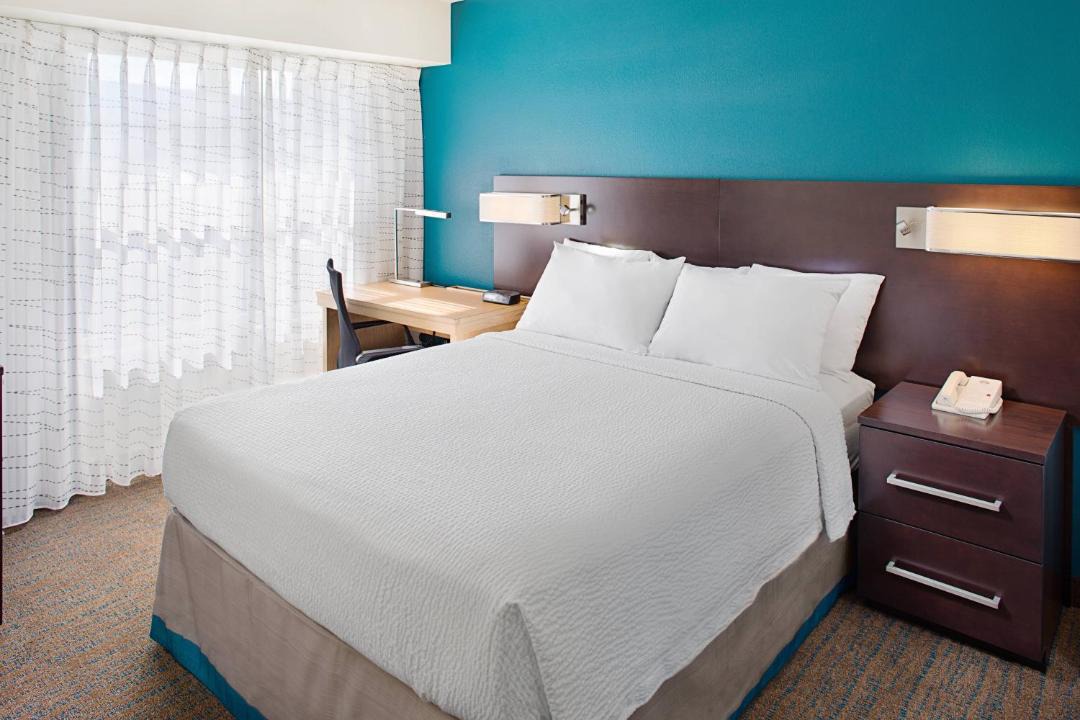Photo of Bedroom in Gaithersburg