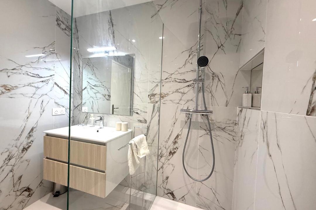 Photo of Bathroom in Silly-Gallieni