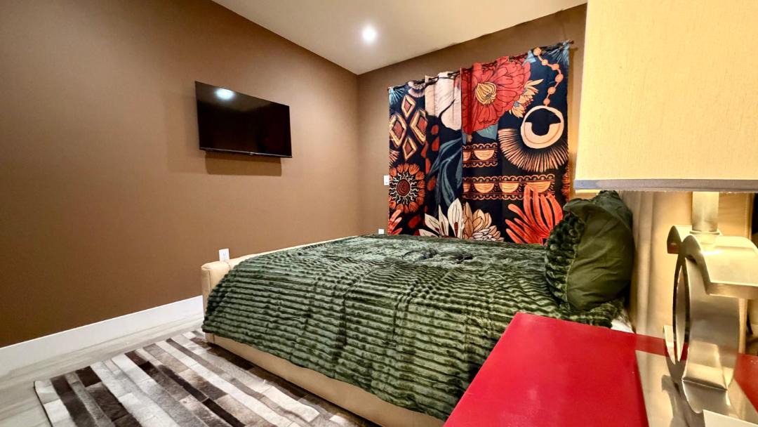 Photo of Bedroom in North Hollywood