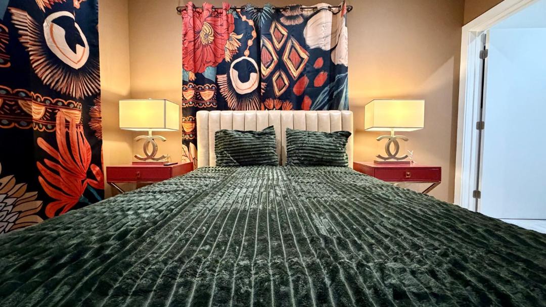 Photo of Bedroom in North Hollywood