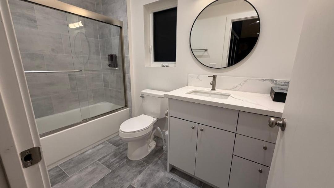 Photo of Bathroom in North Hollywood