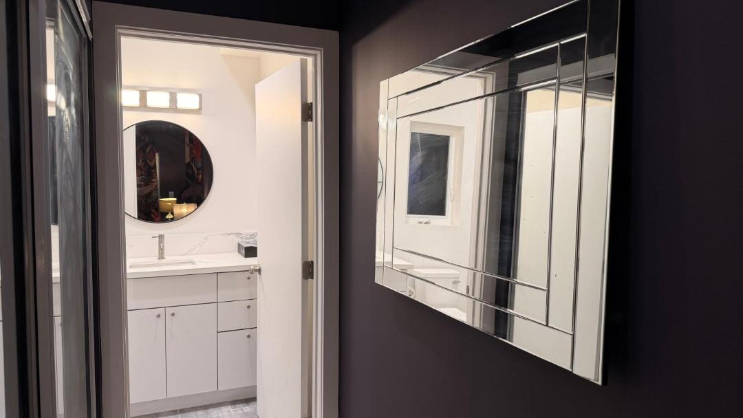 Photo of Bathroom in North Hollywood