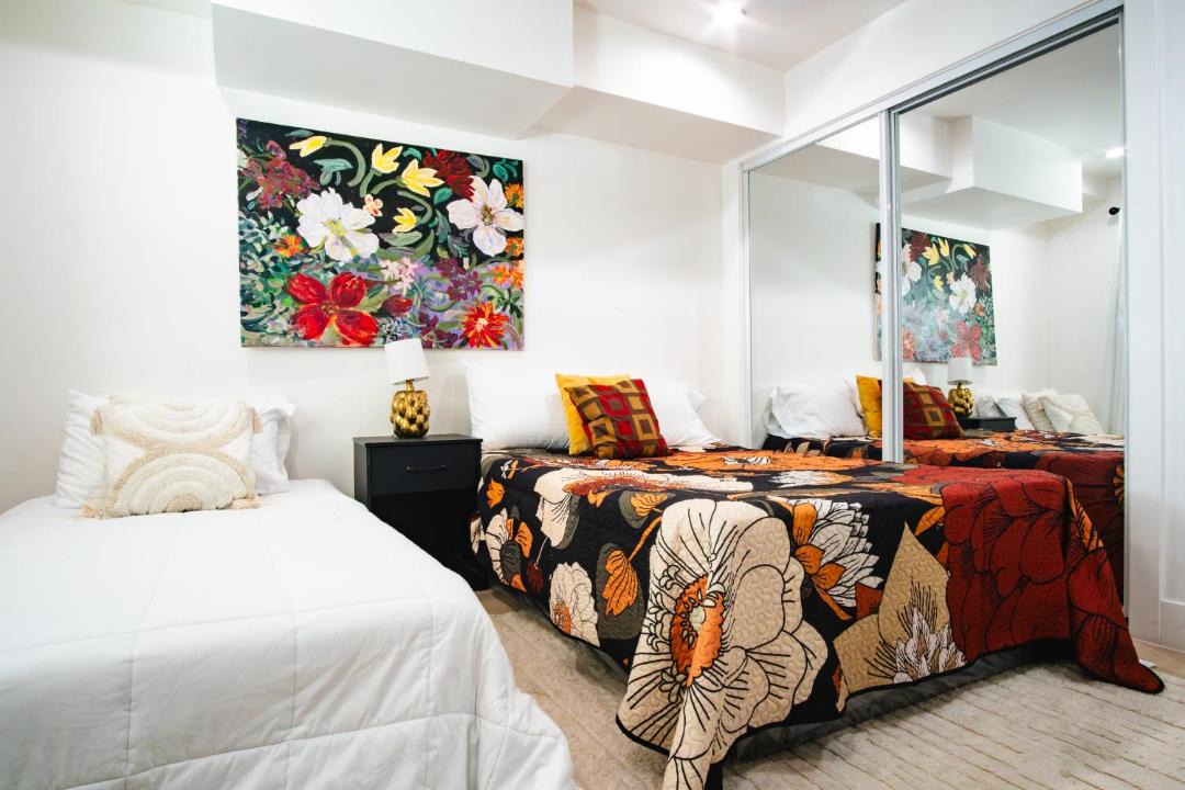 Photo of Bedroom in NoHo Arts District