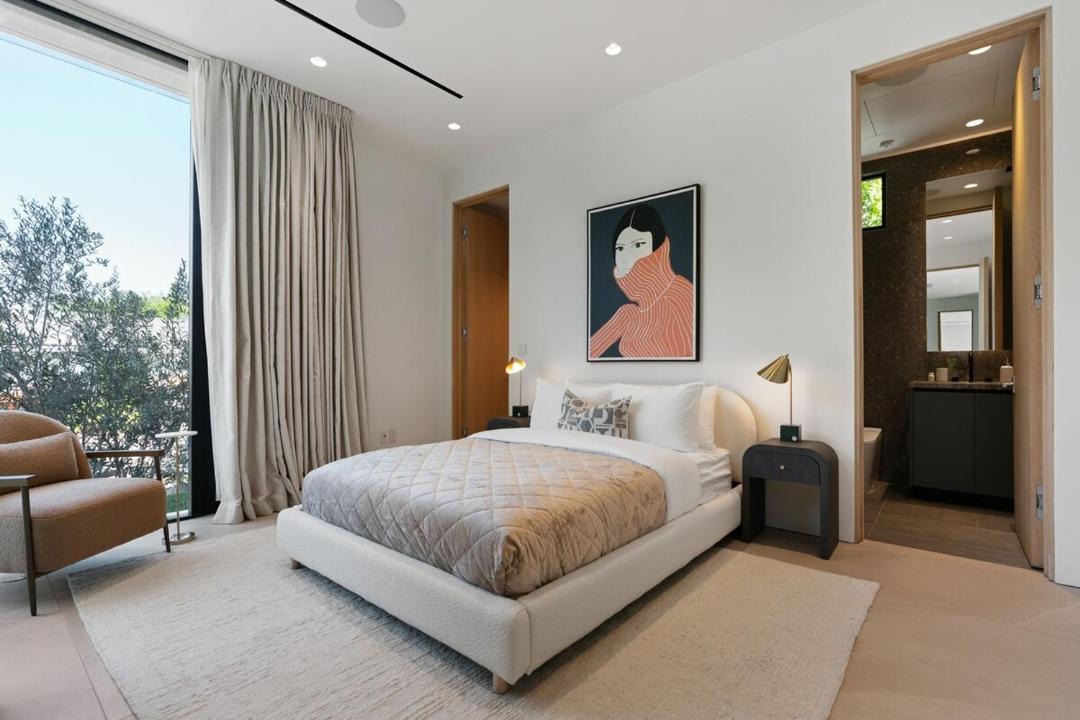 Photo of Bedroom in Bel Air