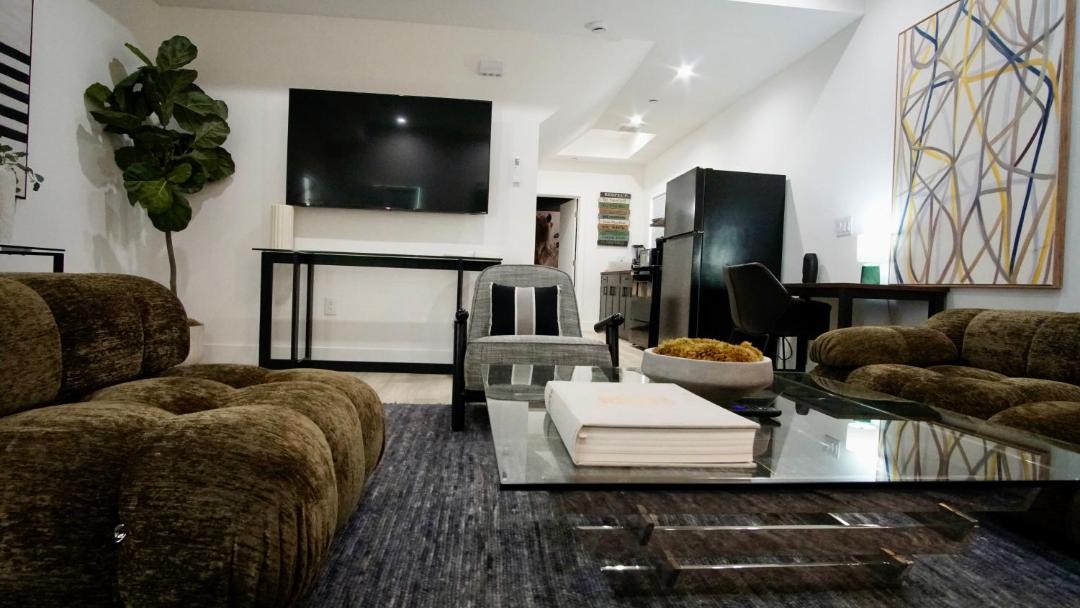 Photo of Livingroom in North Hollywood