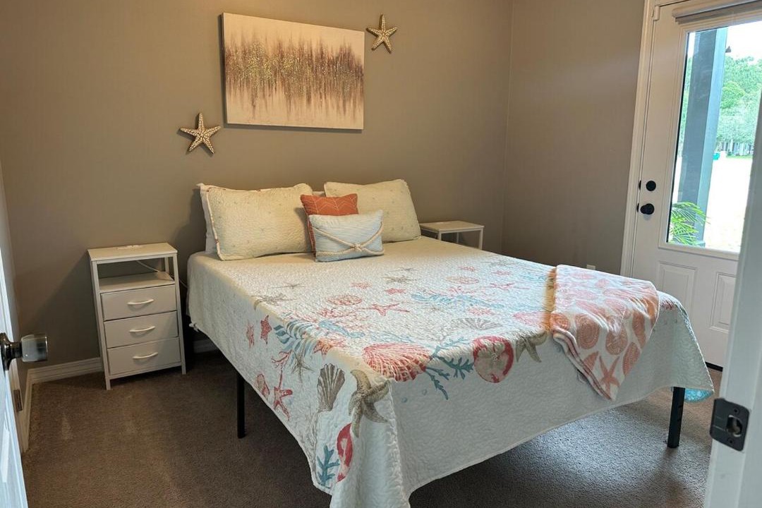 Photo of Bedroom in Gulfport