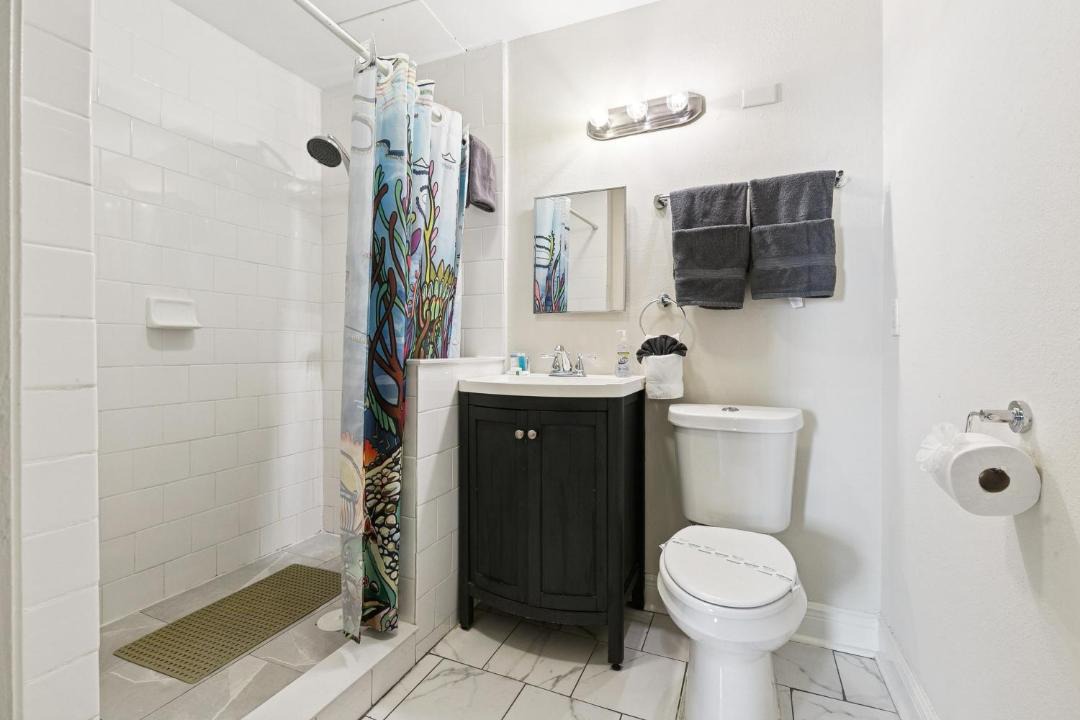 Photo of Bathroom in Treme