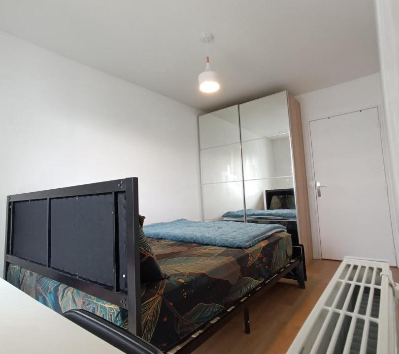 Photo of Bedroom in Noisy-le-Sec