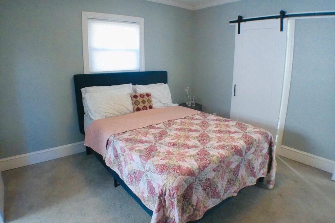 Photo of Bedroom in Parkville