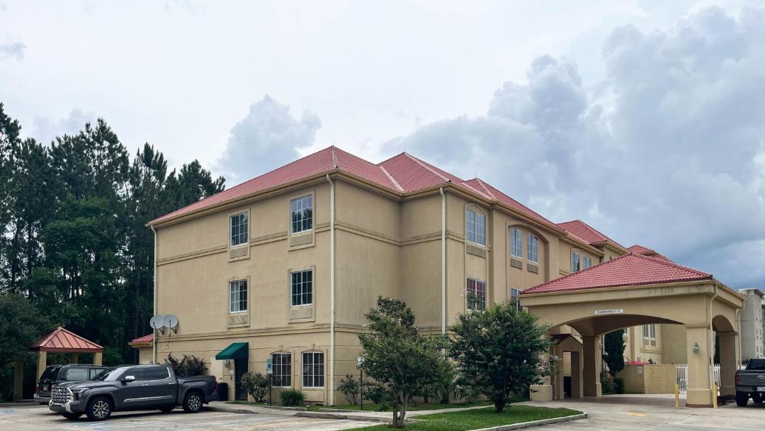 Photo of Buildings in Slidell