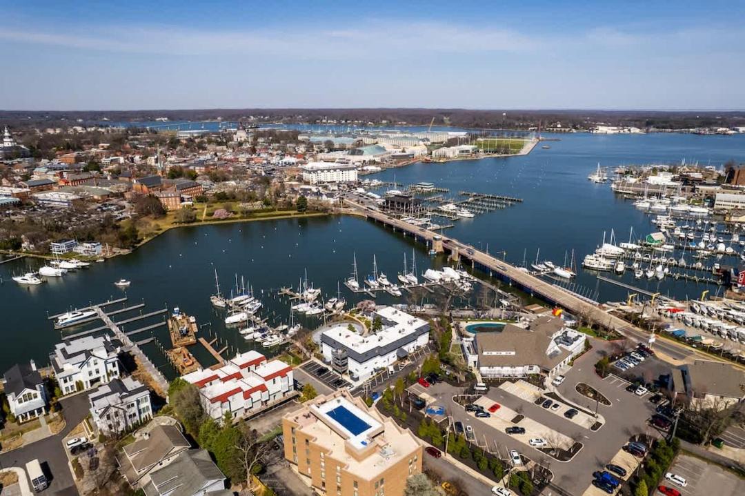 Photo of Others in Eastport