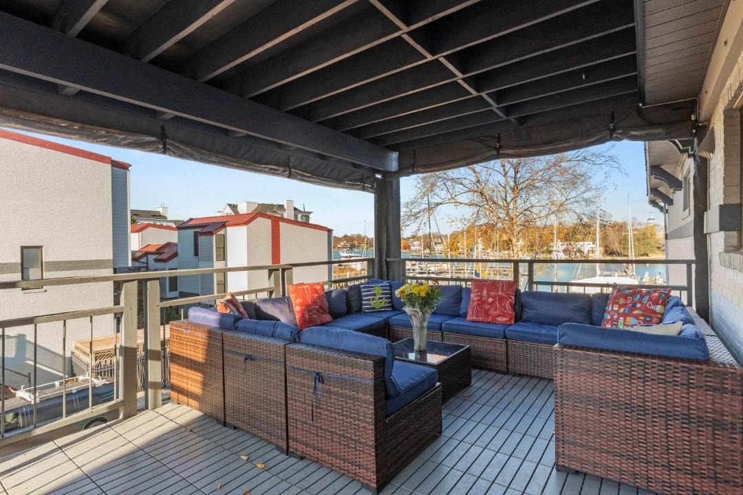 Photo of Patio Balcony in Eastport